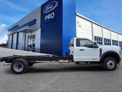 New 2025 Ford F-550 - photo 1