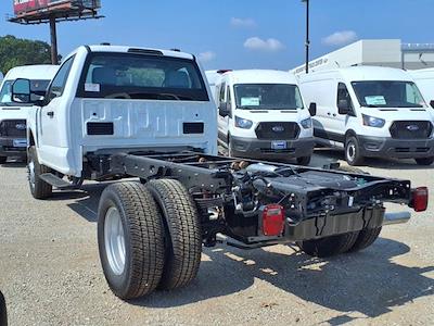 New 2025 Ford F-350 XL Regular Cab 4WD Cab Chassis for sale #250668 - photo 2