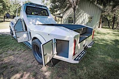 2026 Ford F-650 Crew Cab DRW RWD Hauler Body for sale #260021 - photo 2