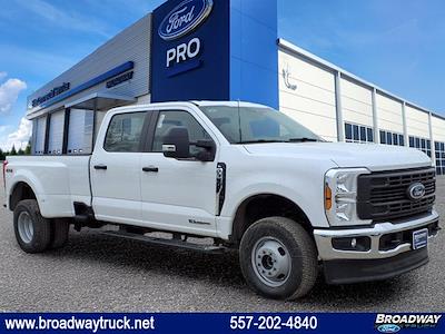 New 2026 Ford F-350 - photo 1