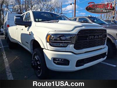 2024 Ram 3500 Crew Cab DRW 4x4, Pickup for sale #2443085 - photo 1