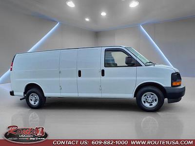 Used 2017 Chevrolet Express 2500 - photo 1