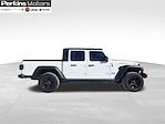 2021 Jeep Gladiator Crew Cab 4x4, Pickup for sale #27130 - photo 3