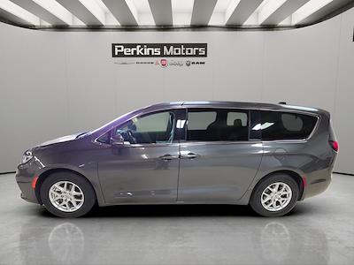 Used 2023 Chrysler Pacifica - photo 1