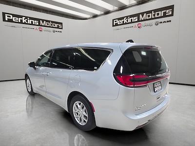2024 Chrysler Pacifica FWD Minivan for sale #27795 - photo 2