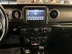 2022 Jeep Gladiator Crew Cab 4x4 Pickup for sale #954043A - photo 8