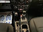 2022 Jeep Gladiator Crew Cab 4x4 Pickup for sale #954043A - photo 9