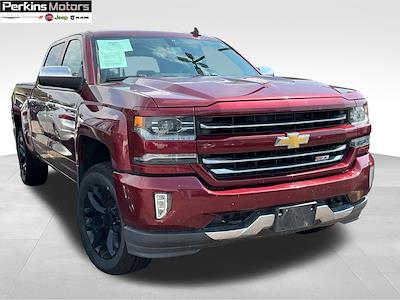 2017 Chevrolet Silverado 1500 Crew Cab 4x4 Pickup for sale #955010A - photo 1
