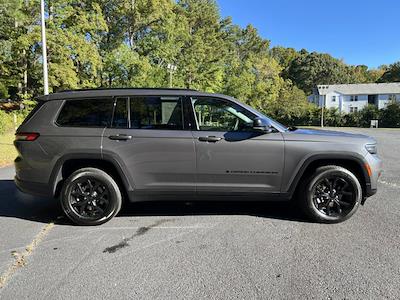 Used 2024 Jeep Grand Cherokee L Altitude for sale #CP11937 - photo 2