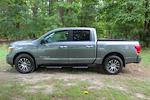 Used 2021 Nissan Titan SV Crew Cab for sale #P11891 - photo 6