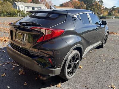 Used 2022 Toyota C-HR - photo 1