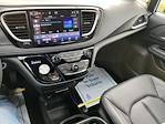 Used 2026 Chrysler Pacifica Select Minivan for sale #T008A - photo 13