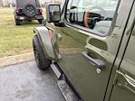 2021 Jeep Gladiator Crew Cab 4WD Pickup for sale #22275A - photo 22
