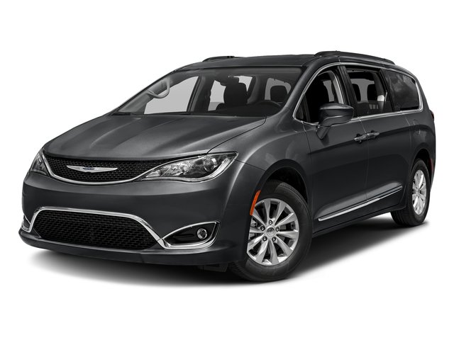 Used 2017 Chrysler Pacifica - photo 1