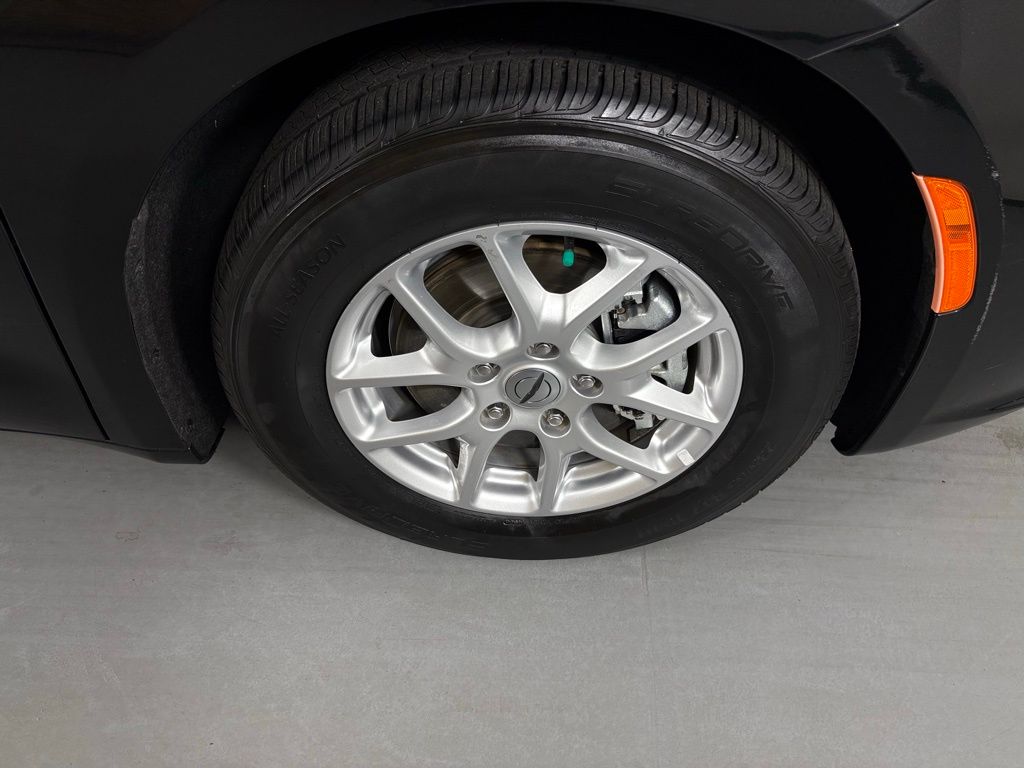 Used 2023 Chrysler Pacifica - photo 12