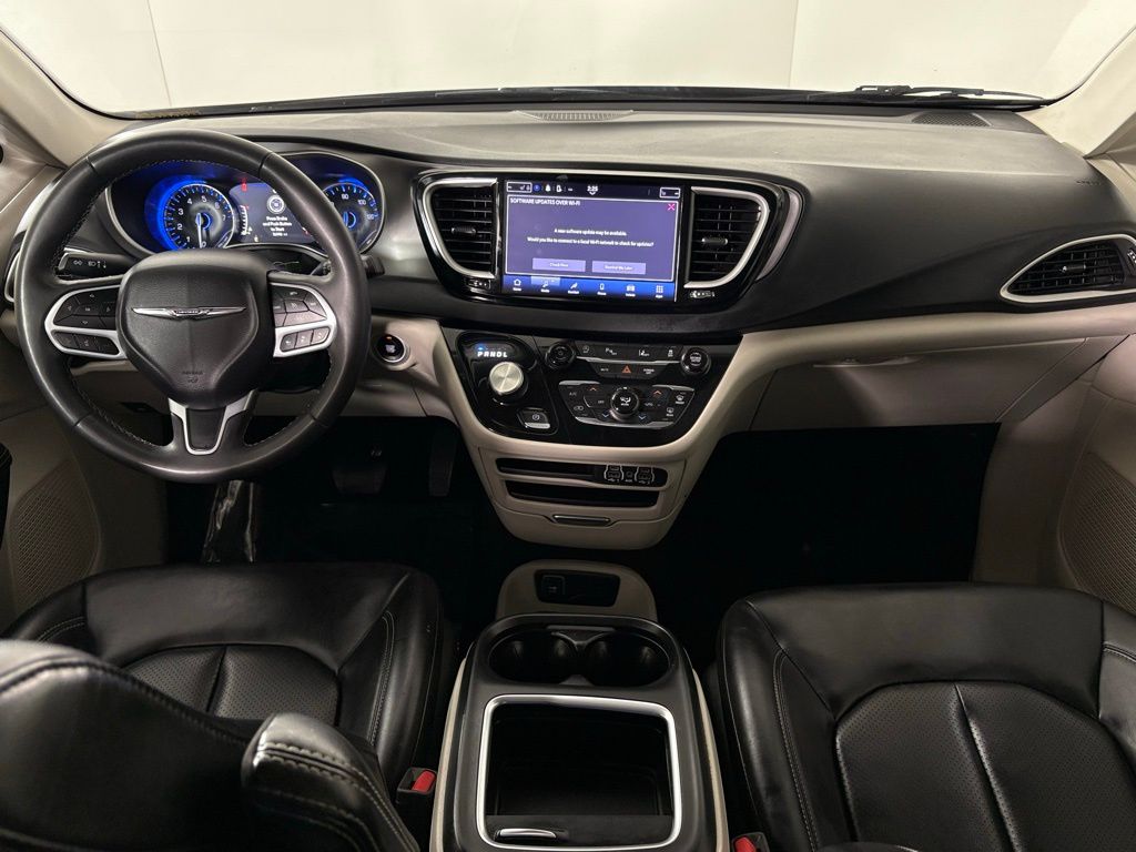 Used 2023 Chrysler Pacifica - photo 36