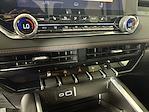2025 Chevrolet Colorado Crew Cab 4WD Pickup for sale #J257992B - photo 31