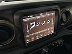 2022 Jeep Gladiator Crew Cab 4WD Pickup for sale #J258148A - photo 23