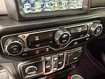 2022 Jeep Gladiator Crew Cab 4WD Pickup for sale #J258148A - photo 26