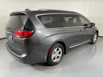 2020 Chrysler Pacifica FWD Minivan for sale #K260586A - photo 2