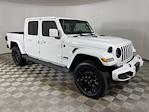 2023 Jeep Gladiator Crew Cab 4x4, Pickup for sale #MMJ09690 - photo 3