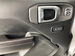 2021 Jeep Gladiator Crew Cab 4WD Pickup for sale #MMJ10755A - photo 19