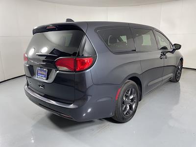 2020 Chrysler Pacifica FWD Minivan for sale #R257113A - photo 2