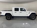 2022 Jeep Gladiator Crew Cab 4x4 Pickup for sale #R260149A - photo 9