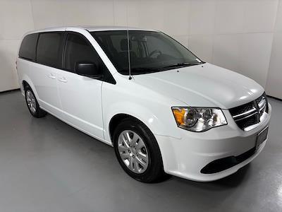 Used 2018 Dodge Grand Caravan SE Minivan for sale #R260435A - photo 2
