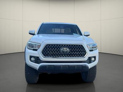 Used 2018 Toyota Tacoma - photo 1