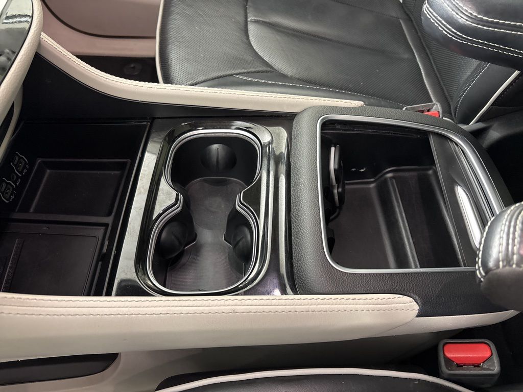 Used 2023 Chrysler Pacifica - photo 39