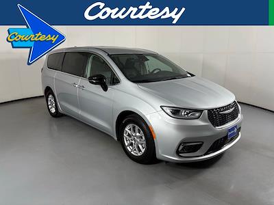 2024 Chrysler Pacifica FWD Minivan for sale #TAR13247 - photo 1