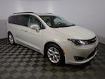 2017 Chrysler Pacifica FWD Minivan for sale #P104554C - photo 4