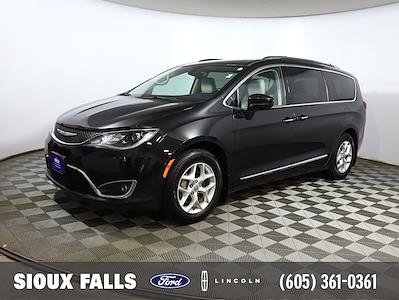 Used 2017 Chrysler Pacifica Touring L Plus Minivan for sale #T103252B - photo 1