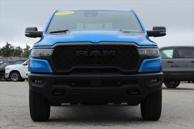 Used 2025 Ram 1500 - photo 2