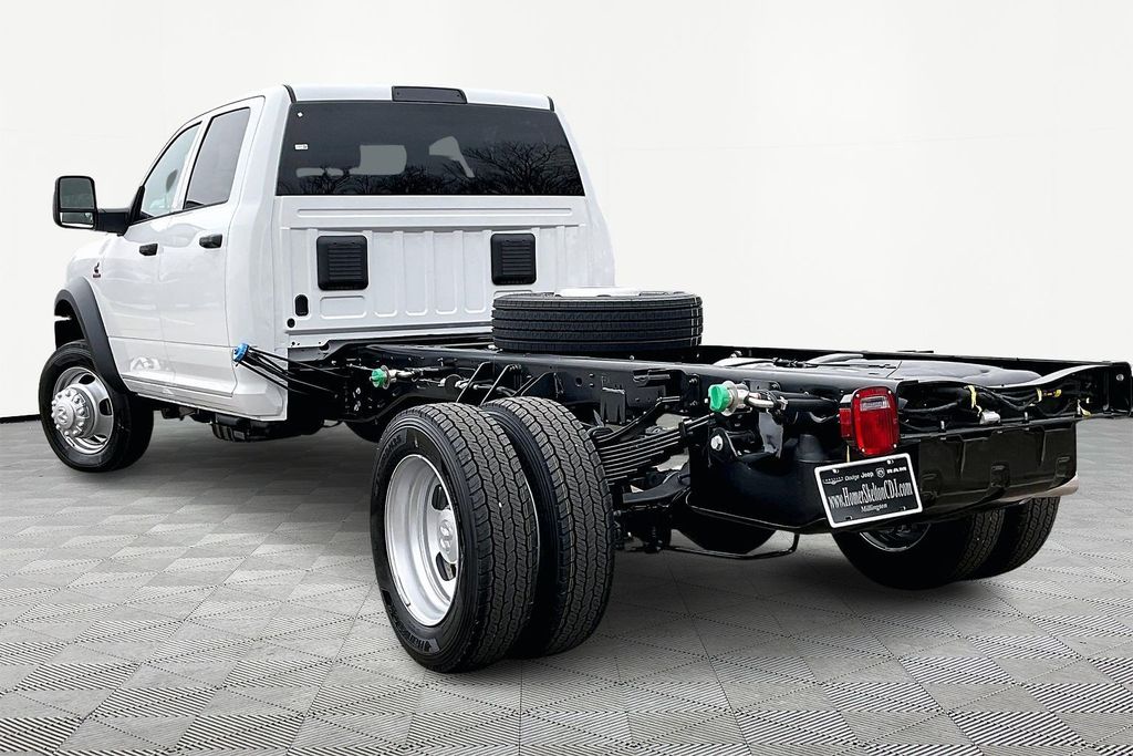 New 2026 Ram 5500 - photo 2