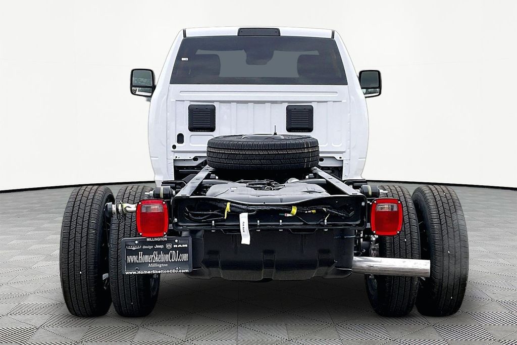 New 2026 Ram 3500 - photo 6