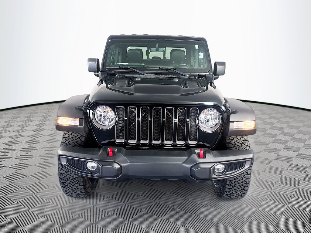 Used 2022 Jeep Gladiator - photo 2