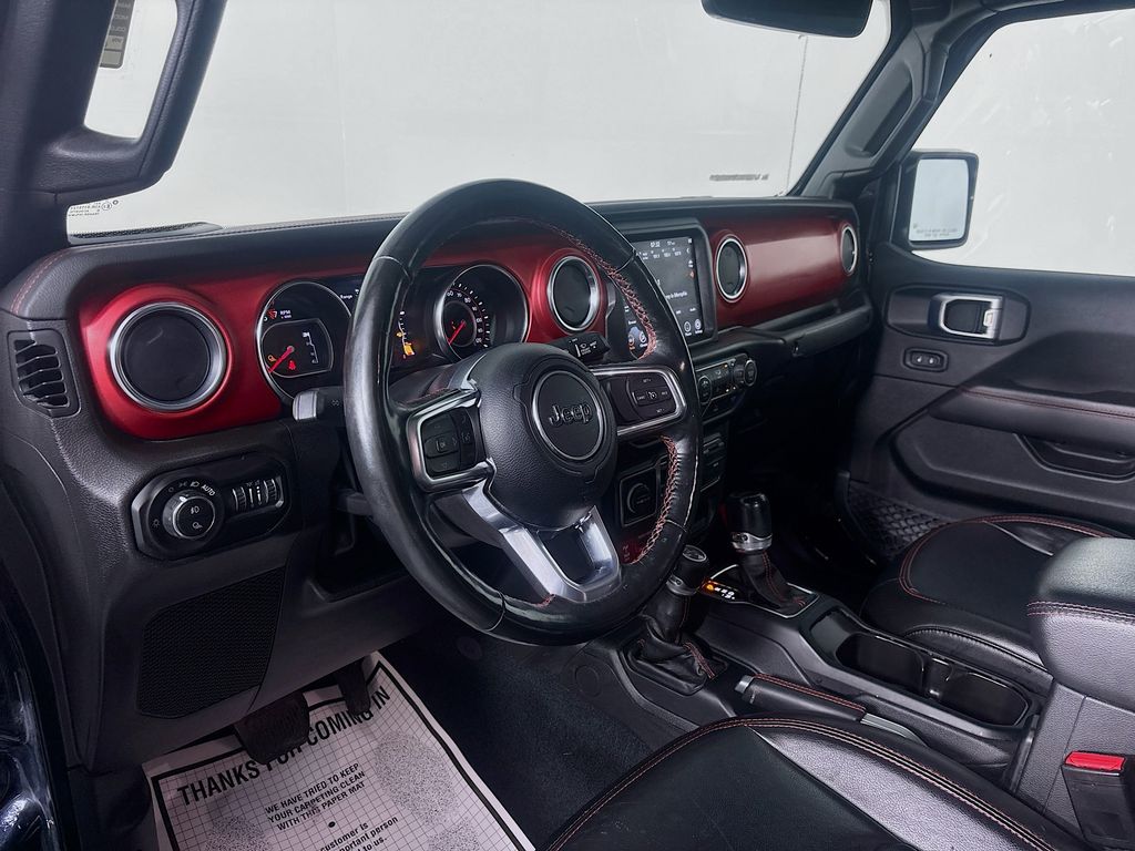 Used 2022 Jeep Gladiator - photo 11