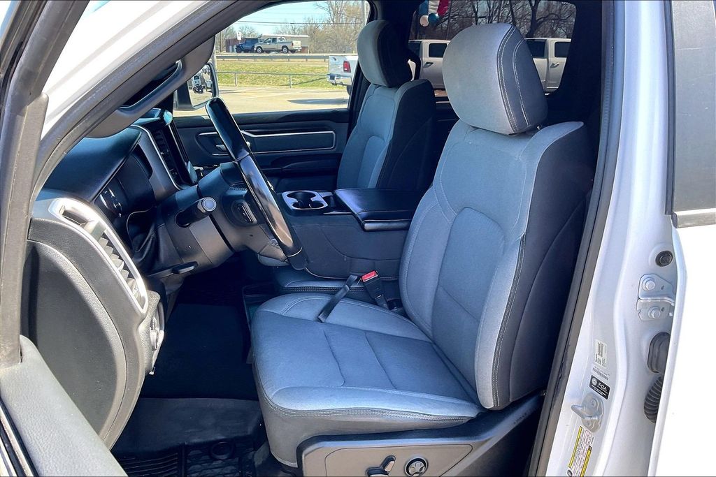 Used 2021 Ram 1500 - photo 25