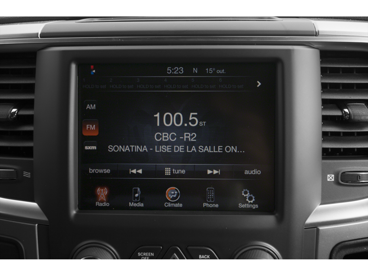 Used 2015 Ram 1500 - photo 10