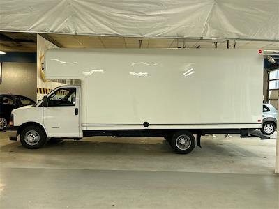 2017 Chevrolet Express 4500 DRW RWD Cutaway for sale #B17682487 - photo 2