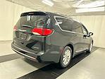 2018 Chrysler Pacifica FWD Minivan for sale #B186D4411 - photo 2