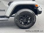 2021 Jeep Gladiator Crew Cab 4WD Pickup for sale #515104A - photo 8