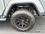 2021 Jeep Gladiator Crew Cab 4WD Pickup for sale #515104A - photo 10