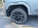2024 GMC Sierra 2500 Crew Cab 4WD Pickup for sale #515657A - photo 13