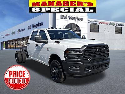 New 2025 Ram 3500 Tradesman Crew Cab 4x4 60 CA Cab Chassis for sale #515662 - photo 1