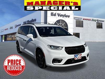 2021 Chrysler Pacifica FWD Minivan for sale #515811A - photo 1