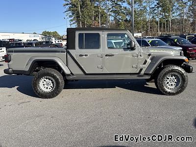 Used 2021 Jeep Gladiator - photo 1