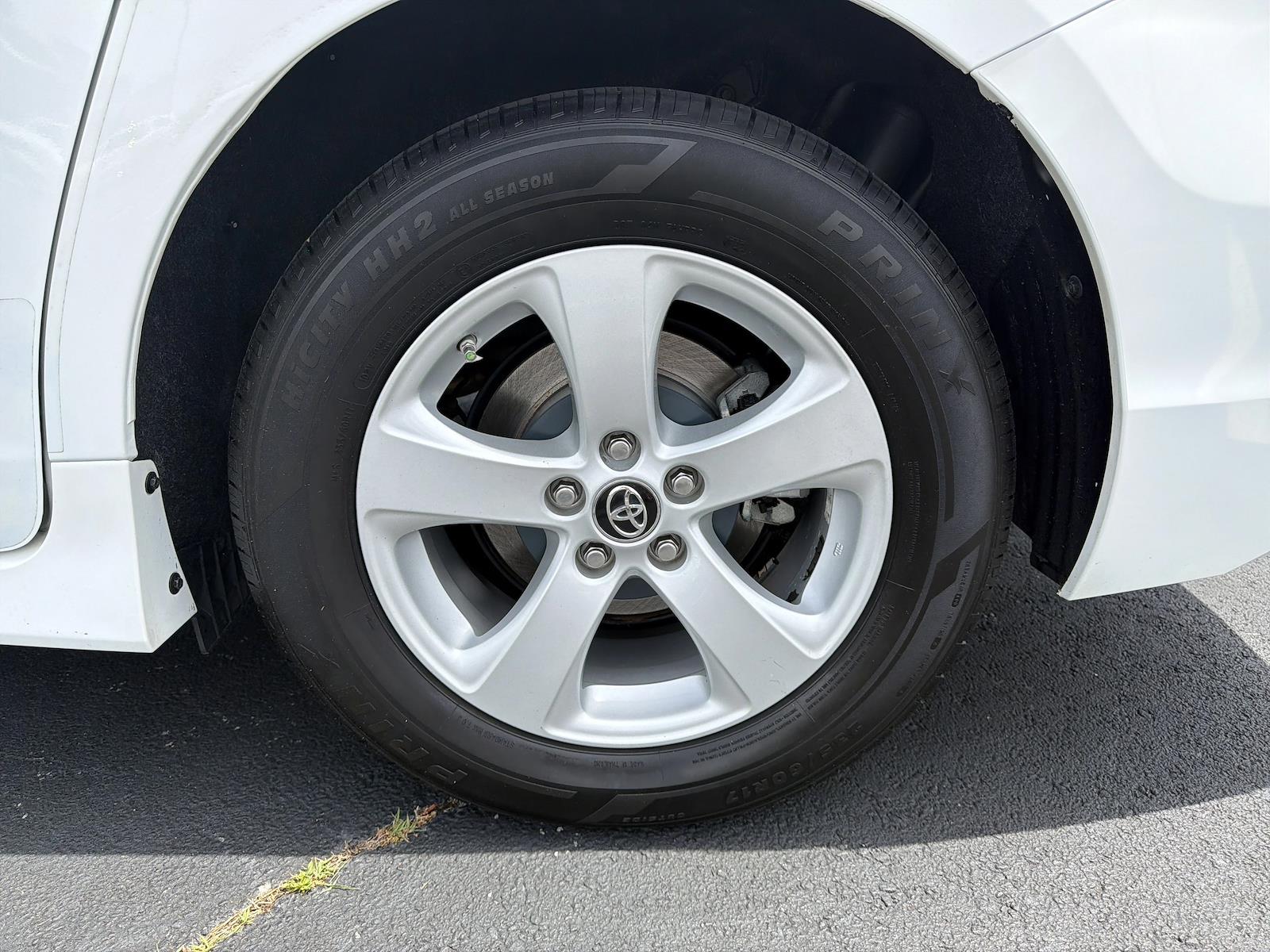 Used 2018 Toyota Sienna - photo 14